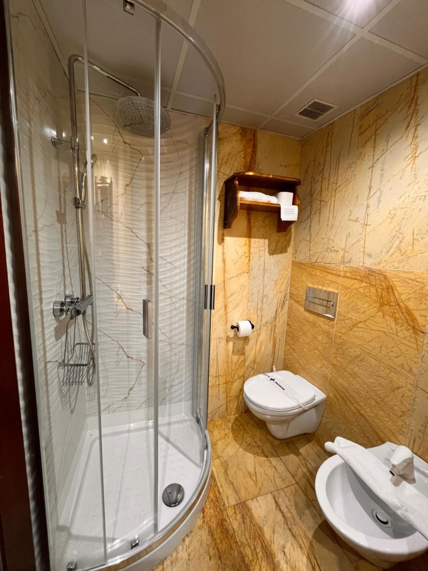 Hotel Microtel Placentinos Salamanca Ngoại thất bức ảnh