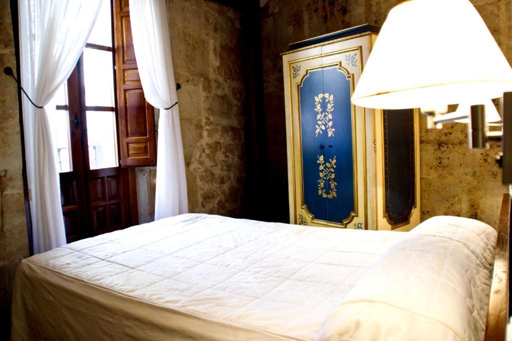 Hotel Microtel Placentinos Salamanca Ngoại thất bức ảnh